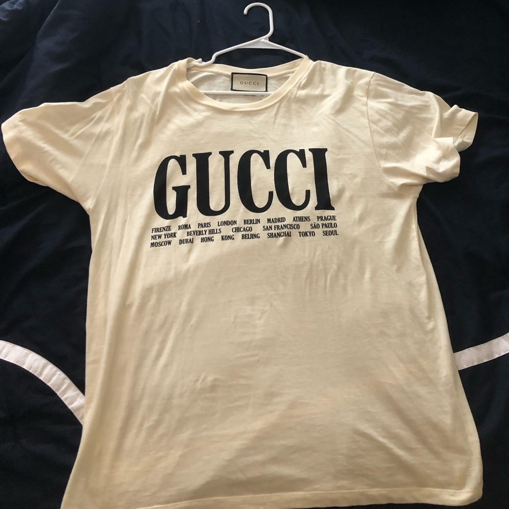 Gucci - Oversized T-Shirt with Gucci Cities